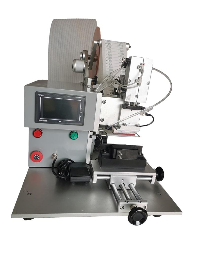 Razlika med natančnostjo ± 0,2 mm in ± 1 mm